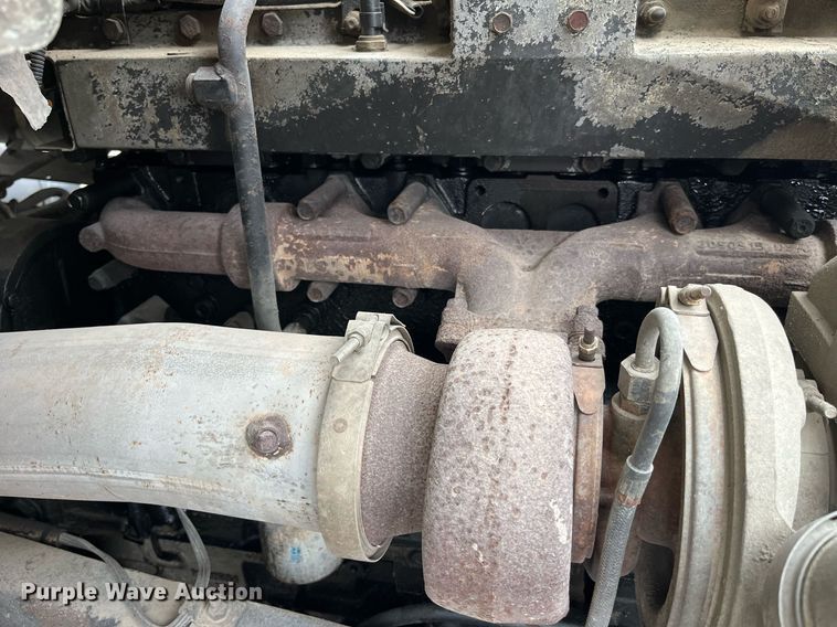 image for item DP2147 1999 Sterling L9511  ready mix truck