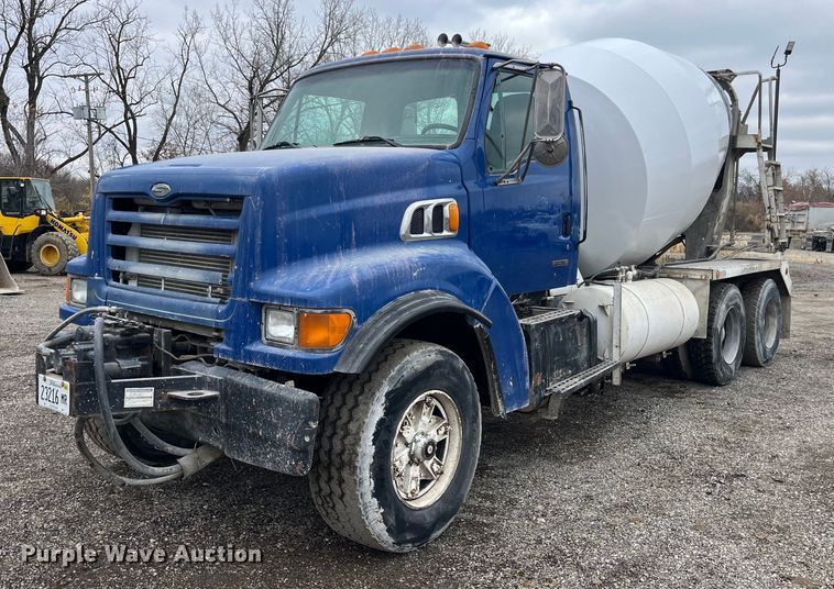 image for item DP2148 1999 Sterling L8511  ready mix truck