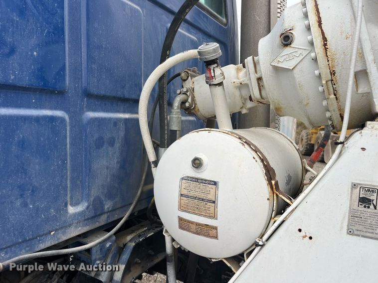 image for item DP2148 1999 Sterling L8511  ready mix truck