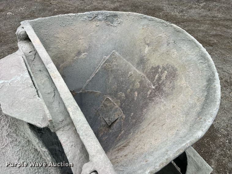 image for item DP2148 1999 Sterling L8511  ready mix truck