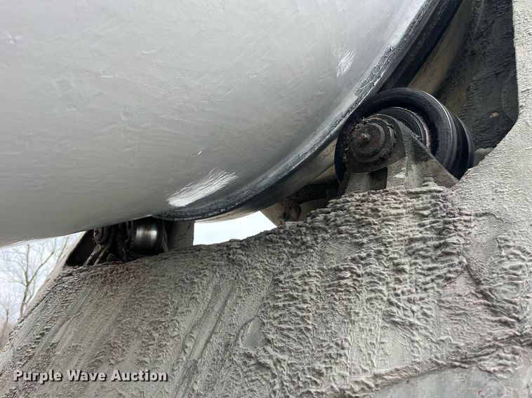 image for item DP2148 1999 Sterling L8511  ready mix truck