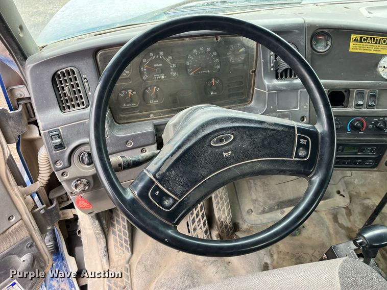 image for item DP2148 1999 Sterling L8511  ready mix truck