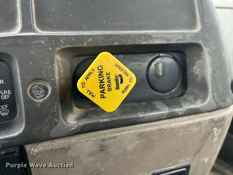 image for item DP2148 1999 Sterling L8511  ready mix truck