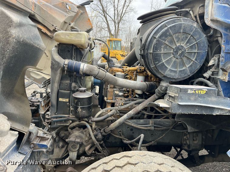 image for item DP2148 1999 Sterling L8511  ready mix truck
