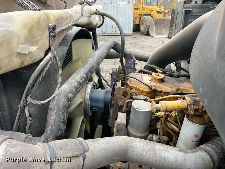 image for item DP2148 1999 Sterling L8511  ready mix truck