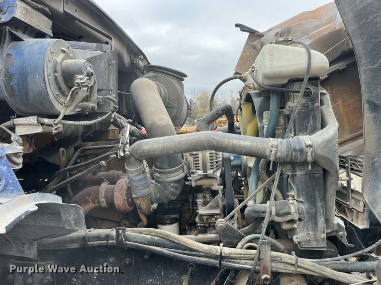 image for item DP2148 1999 Sterling L8511  ready mix truck
