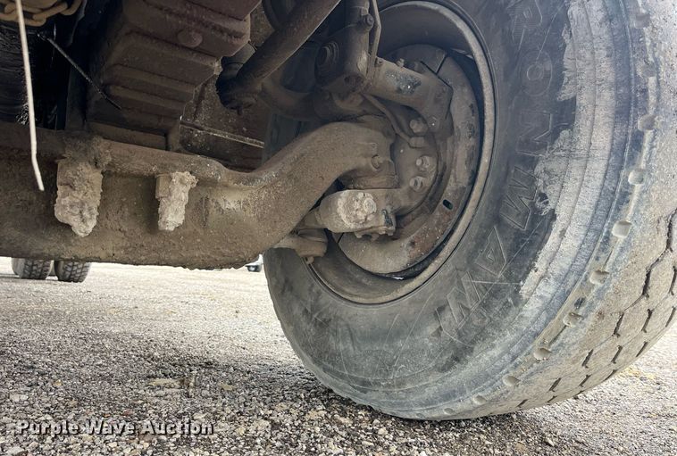 image for item DP2148 1999 Sterling L8511  ready mix truck