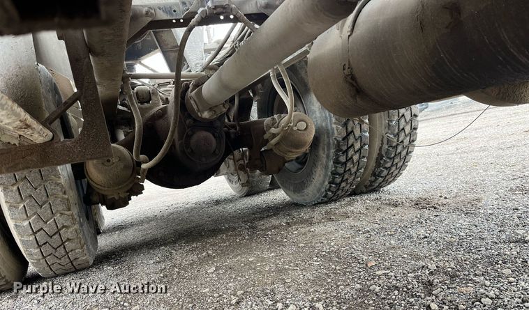 image for item DP2148 1999 Sterling L8511  ready mix truck