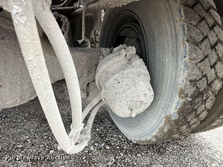 image for item DP2148 1999 Sterling L8511  ready mix truck