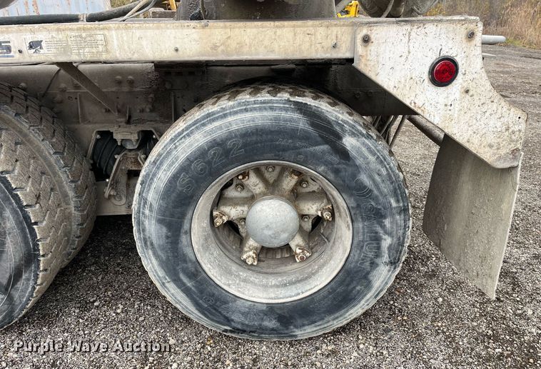 image for item DP2148 1999 Sterling L8511  ready mix truck