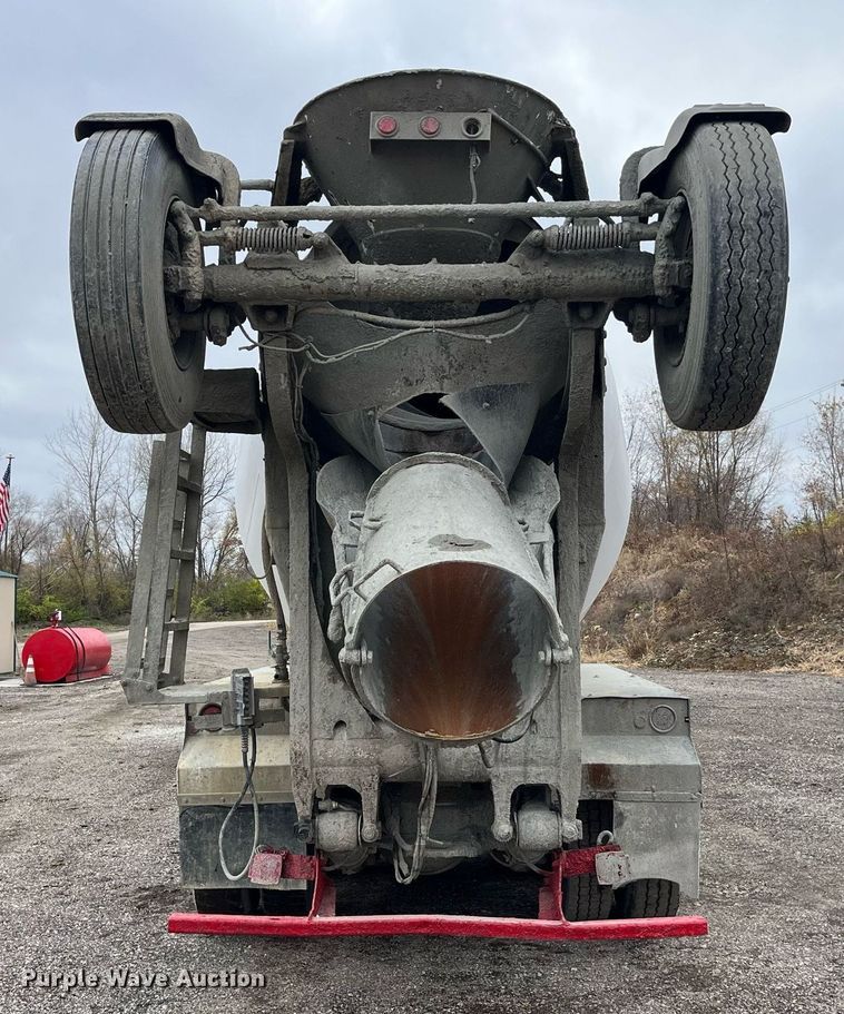 image for item DP2149 2001 Sterling L9500  ready mix truck