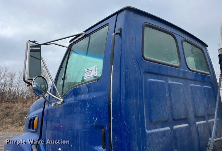 image for item DP2149 2001 Sterling L9500  ready mix truck