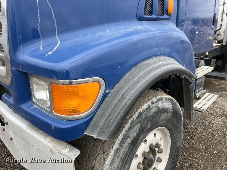 image for item DP2149 2001 Sterling L9500  ready mix truck