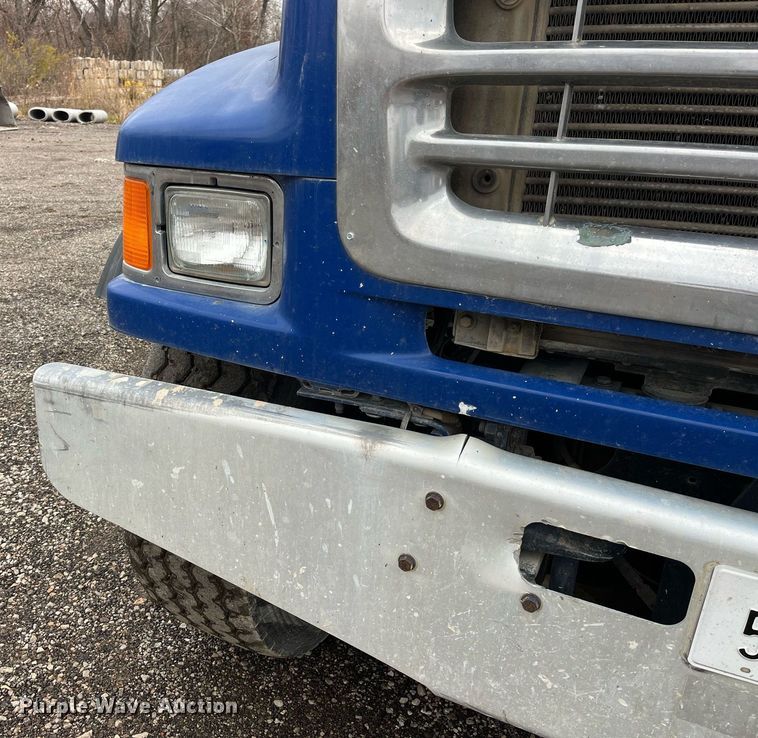 image for item DP2149 2001 Sterling L9500  ready mix truck