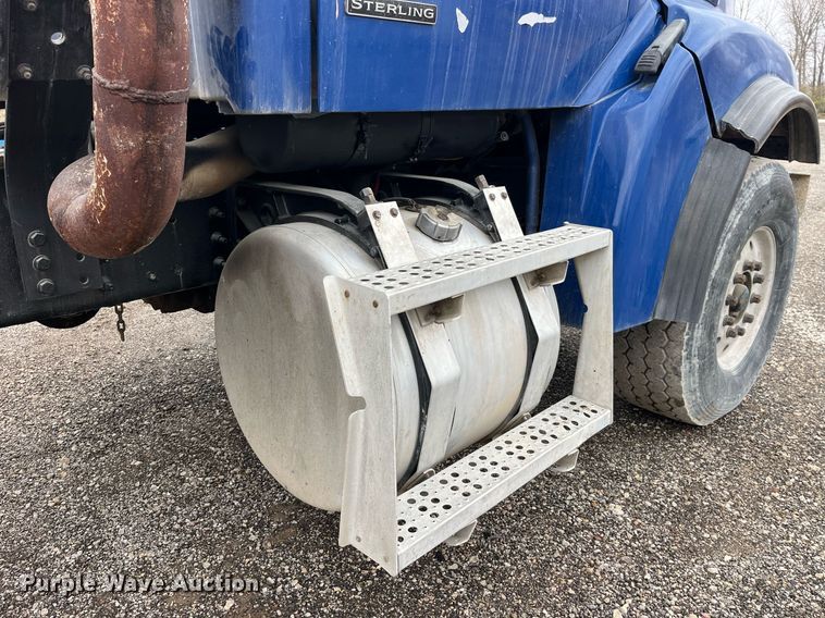 image for item DP2149 2001 Sterling L9500  ready mix truck