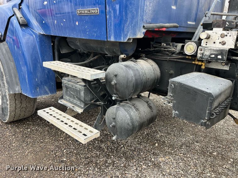 image for item DP2149 2001 Sterling L9500  ready mix truck