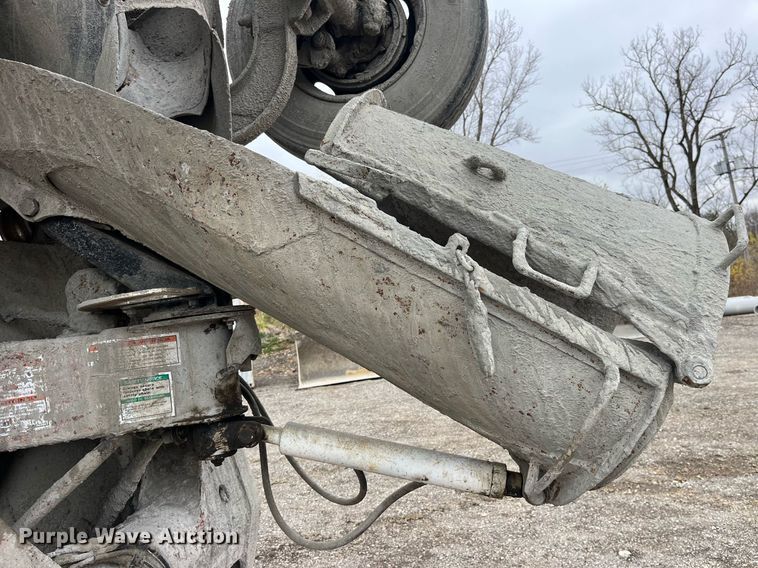 image for item DP2149 2001 Sterling L9500  ready mix truck