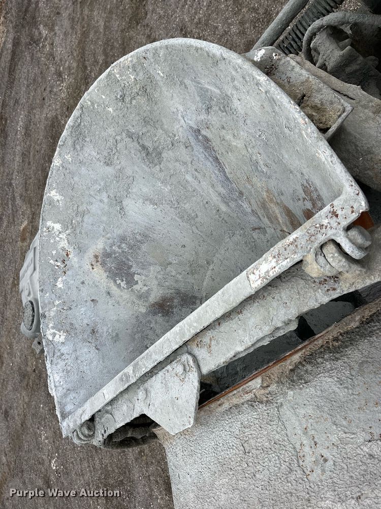 image for item DP2149 2001 Sterling L9500  ready mix truck