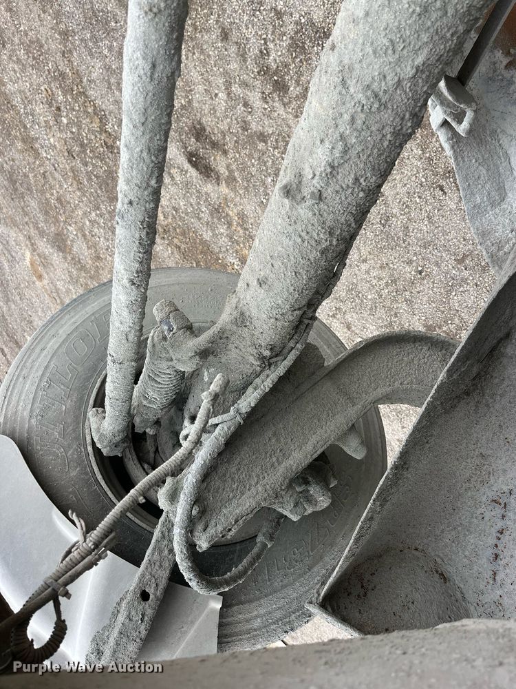 image for item DP2149 2001 Sterling L9500  ready mix truck