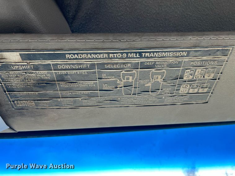 image for item DP2149 2001 Sterling L9500  ready mix truck