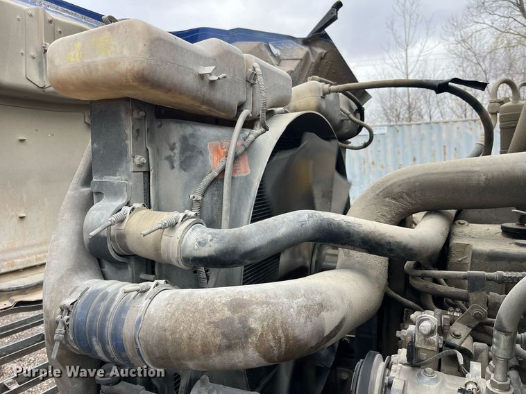 image for item DP2149 2001 Sterling L9500  ready mix truck