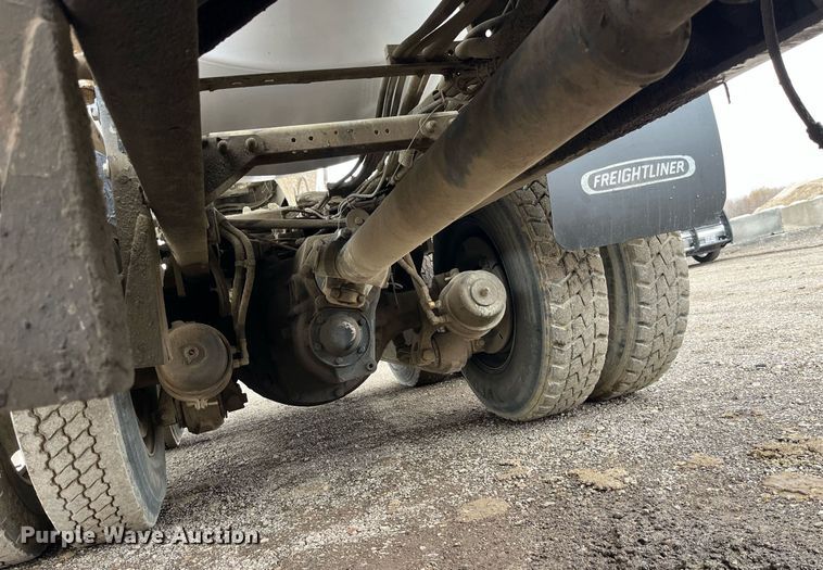 image for item DP2149 2001 Sterling L9500  ready mix truck