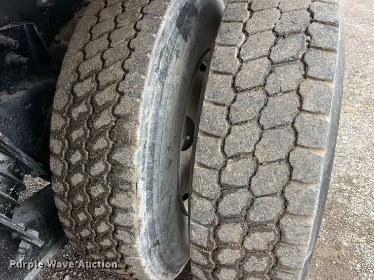 image for item DP2149 2001 Sterling L9500  ready mix truck