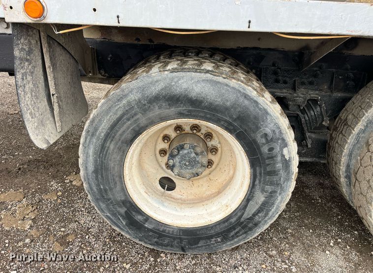 image for item DP2149 2001 Sterling L9500  ready mix truck