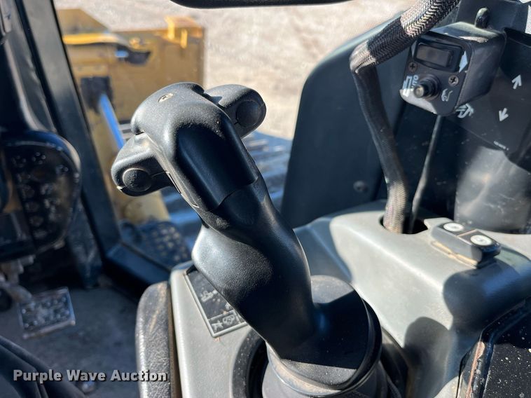 image for item DP2151 2008 Caterpillar D6N LGP  dozer