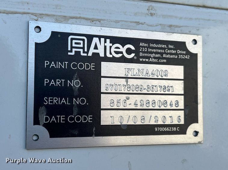 image for item DP2158 2016 Ford F550 Super Duty  bucket truck