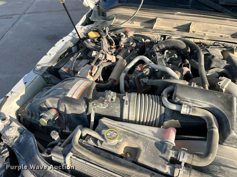 image for item DP2158 2016 Ford F550 Super Duty  bucket truck