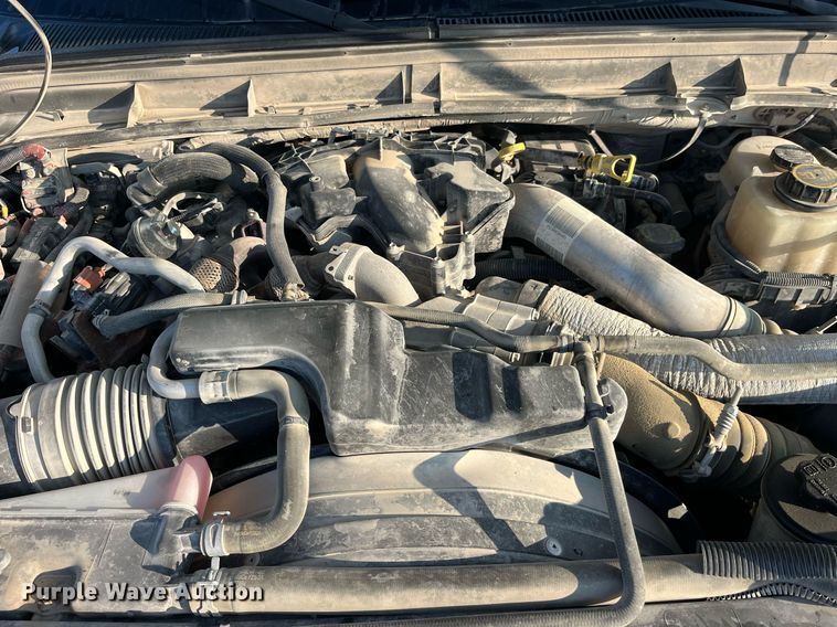 image for item DP2158 2016 Ford F550 Super Duty  bucket truck