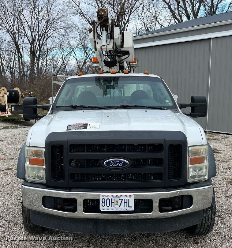 image for item DP2159 2008 Ford F450 Super Duty XL  bucket truck