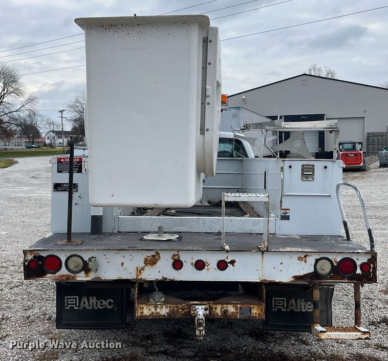 image for item DP2159 2008 Ford F450 Super Duty XL  bucket truck