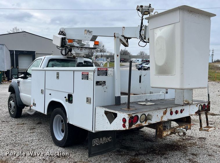 image for item DP2159 2008 Ford F450 Super Duty XL  bucket truck