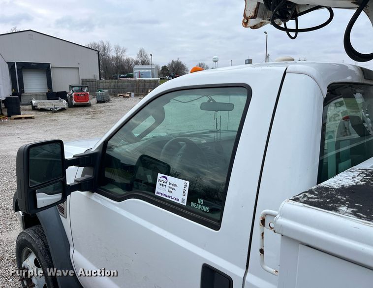 image for item DP2159 2008 Ford F450 Super Duty XL  bucket truck