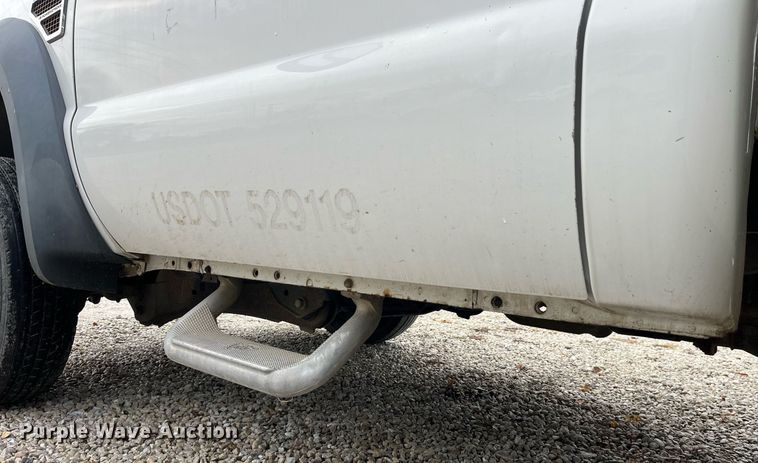 image for item DP2159 2008 Ford F450 Super Duty XL  bucket truck
