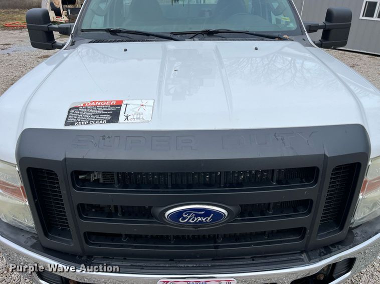 image for item DP2159 2008 Ford F450 Super Duty XL  bucket truck