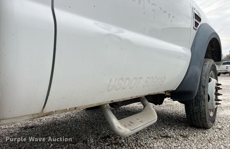 image for item DP2159 2008 Ford F450 Super Duty XL  bucket truck