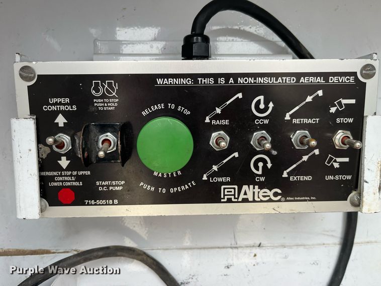 image for item DP2159 2008 Ford F450 Super Duty XL  bucket truck