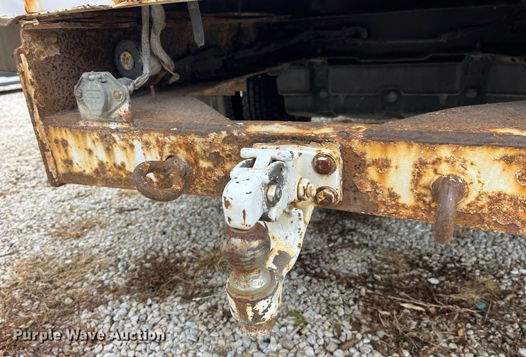 image for item DP2159 2008 Ford F450 Super Duty XL  bucket truck