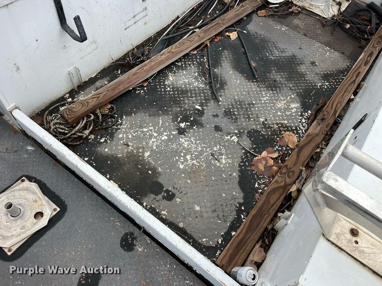 image for item DP2159 2008 Ford F450 Super Duty XL  bucket truck