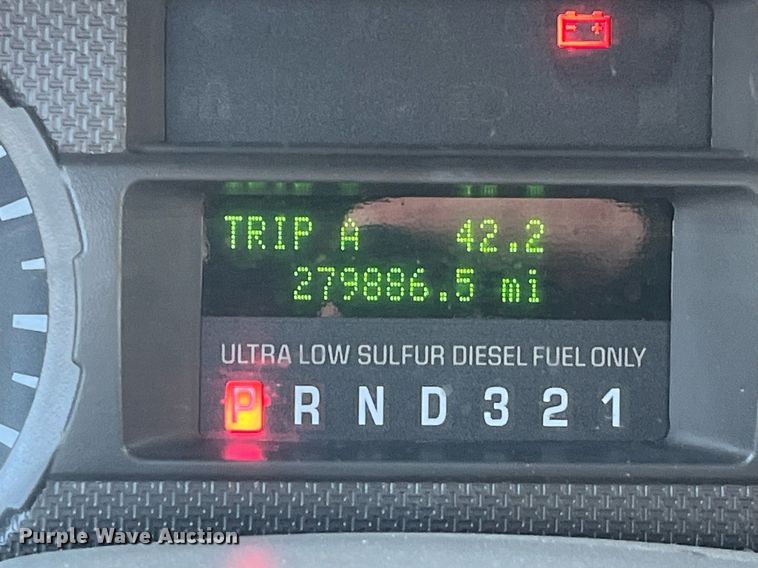 image for item DP2159 2008 Ford F450 Super Duty XL  bucket truck