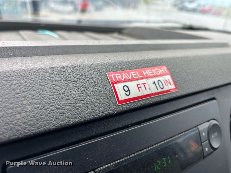 image for item DP2159 2008 Ford F450 Super Duty XL  bucket truck