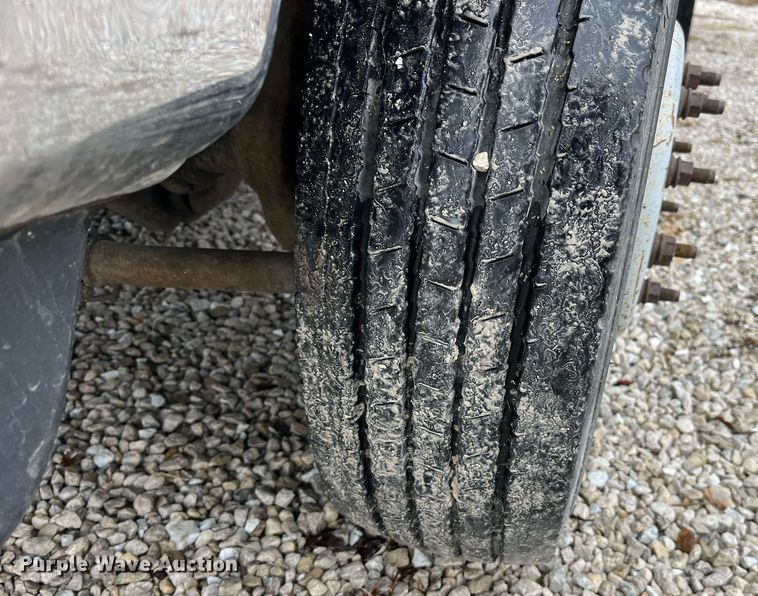 image for item DP2159 2008 Ford F450 Super Duty XL  bucket truck