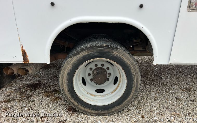 image for item DP2159 2008 Ford F450 Super Duty XL  bucket truck