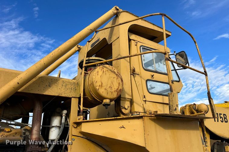 image for item DP2165 1971 Clark 175GM4A  wheel loader