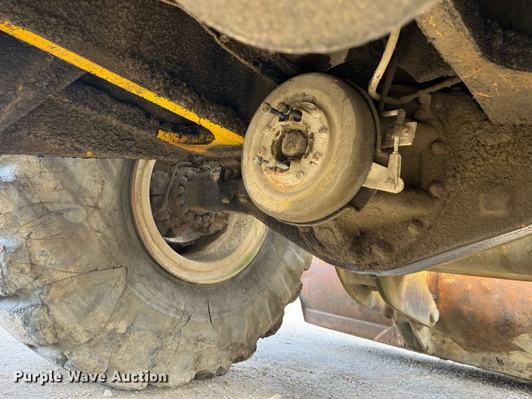 image for item DP2165 1971 Clark 175GM4A  wheel loader