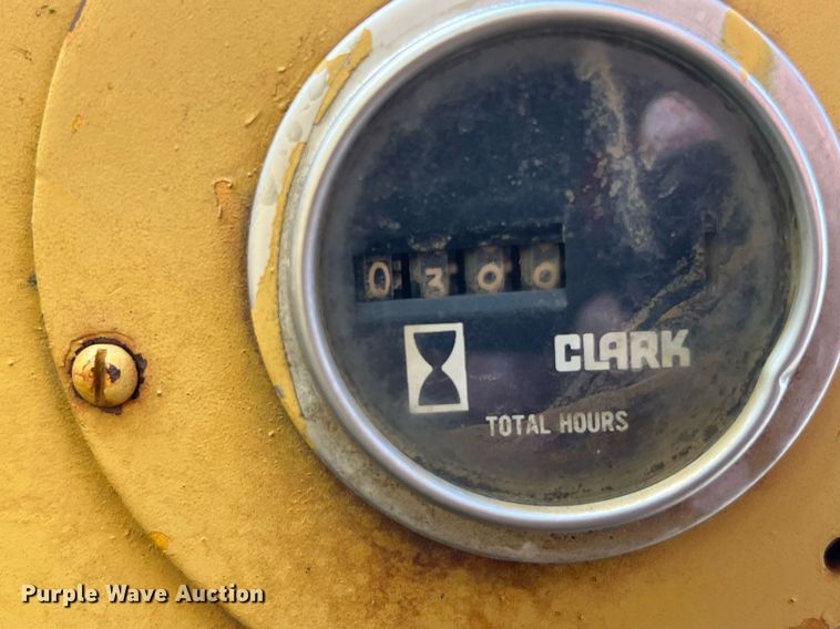 image for item DP2165 1971 Clark 175GM4A  wheel loader