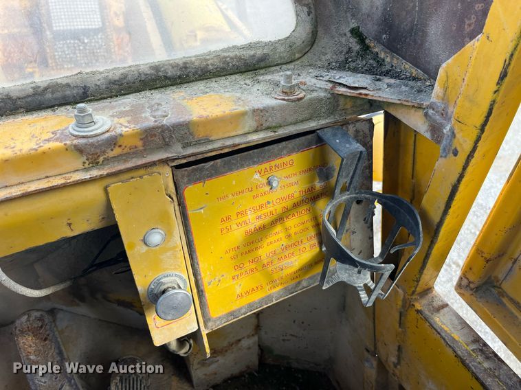 image for item DP2165 1971 Clark 175GM4A  wheel loader